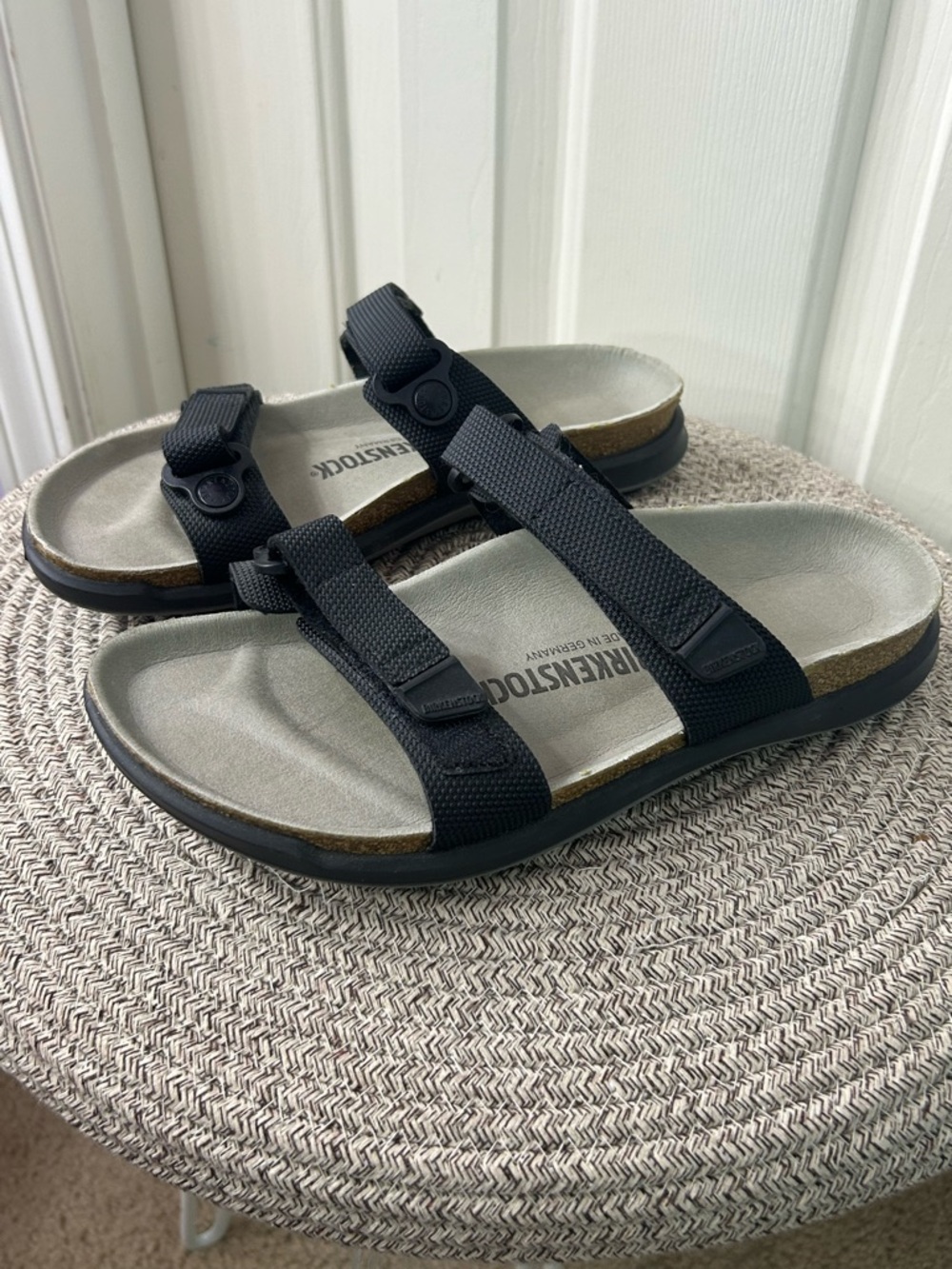 Birkenstock Sahara Futura Double Strap Black Sandals Women’s 9 Men’s 7 - Picture 4 of 10